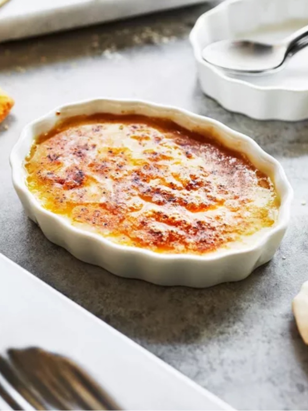 Sur La Table Porcelain Oval Crème Brûlée Dish set of 5